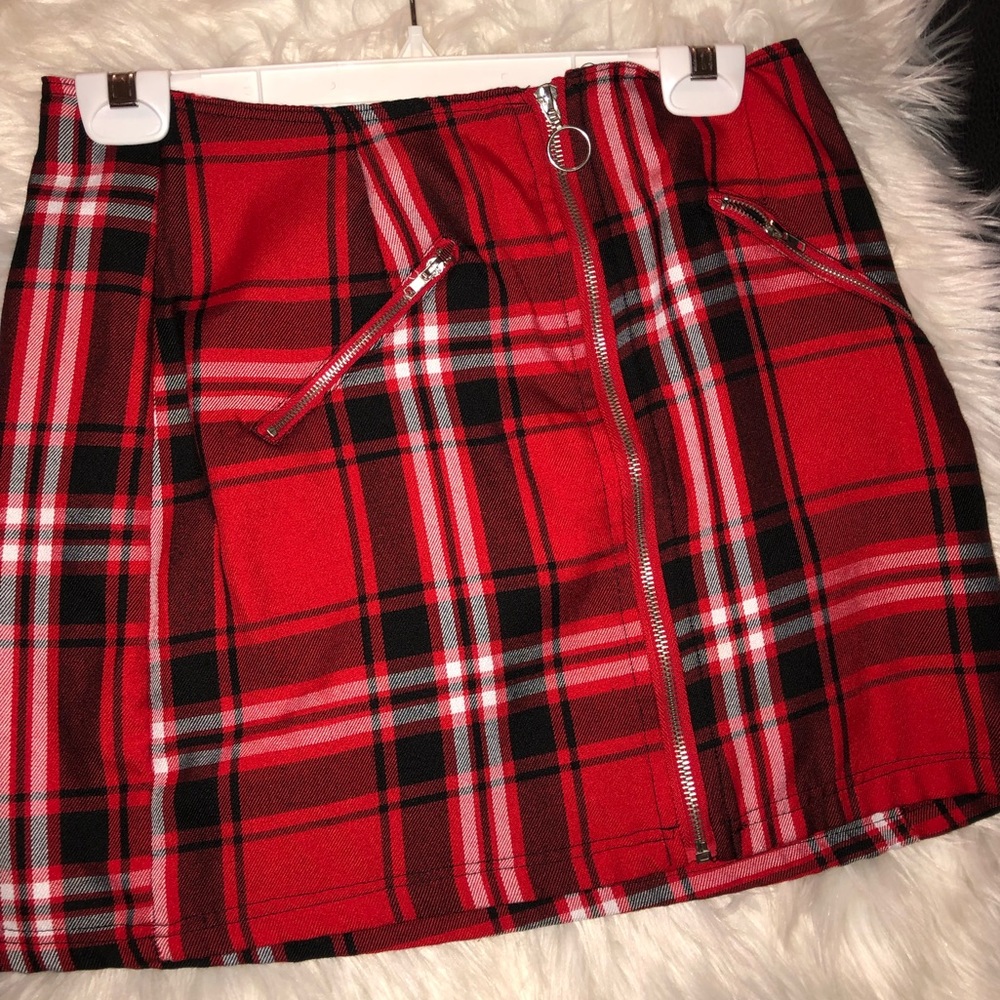 Plaid skirt